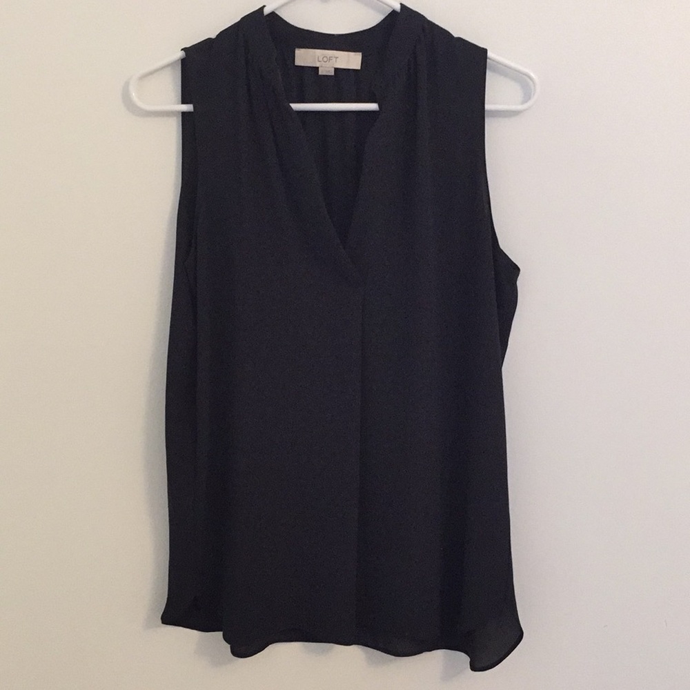 LOFT Black Sleeveless V-Neck Blouse